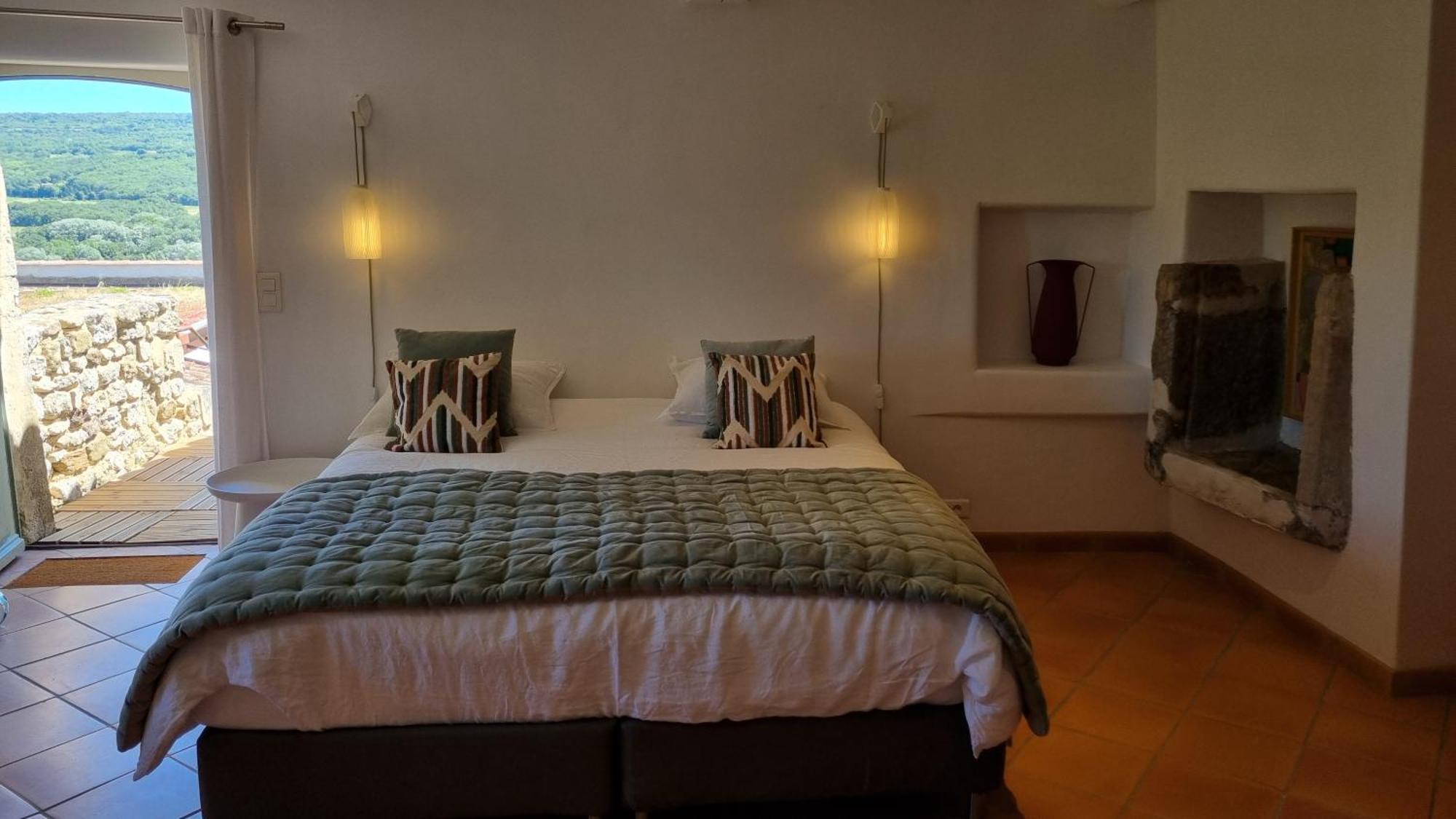 Bed and Breakfast Les Toits De Valaurie Exterior foto